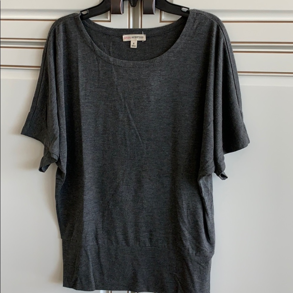T shirt with flutter sleeves